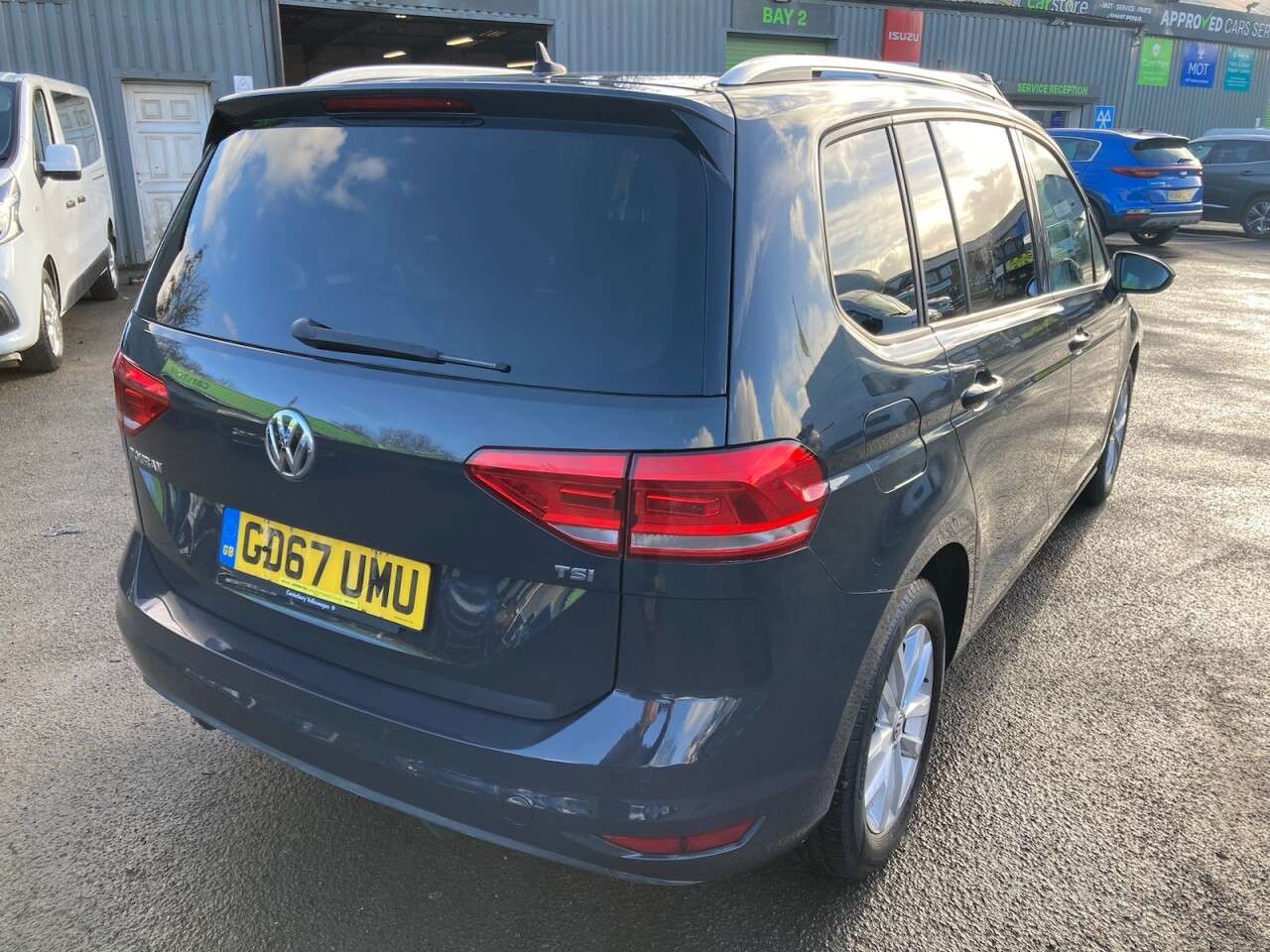 2018 VOLKSWAGEN TOURAN 2018 VOLKSWAGEN TOURAN