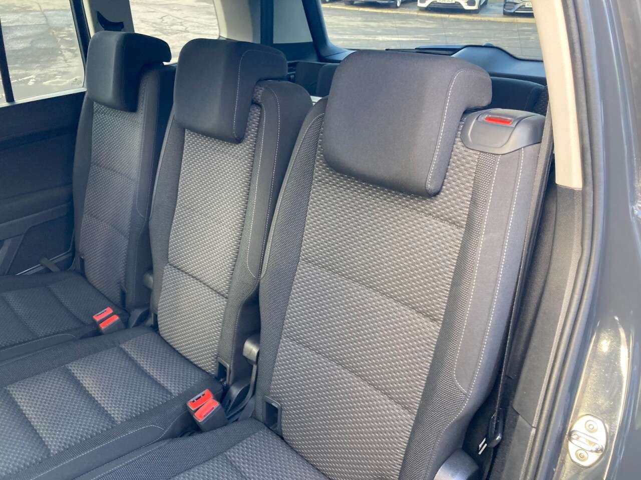 2018 VOLKSWAGEN TOURAN 2018 VOLKSWAGEN TOURAN