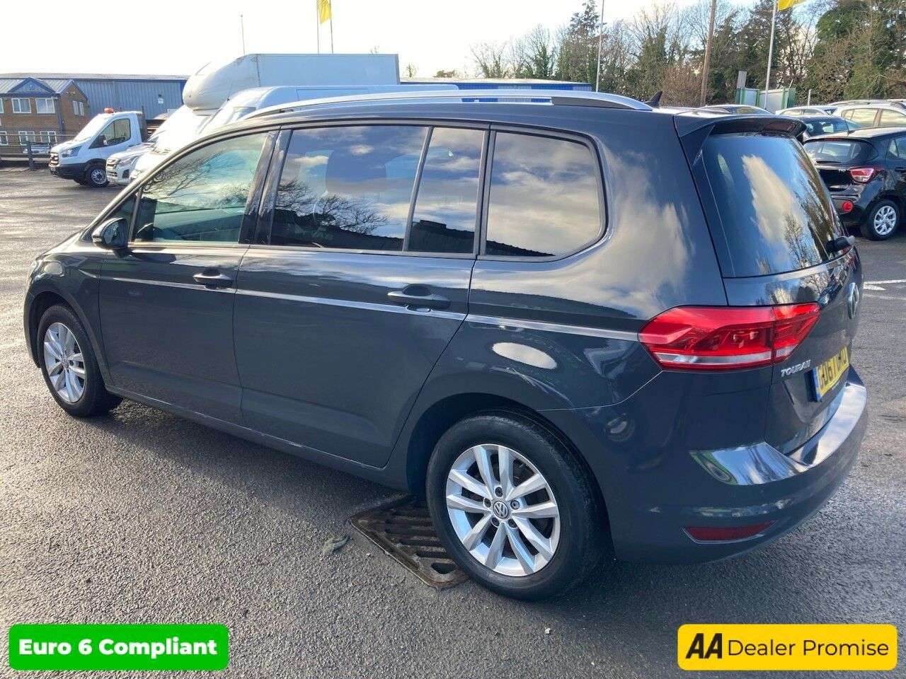2018 VOLKSWAGEN TOURAN 2018 VOLKSWAGEN TOURAN