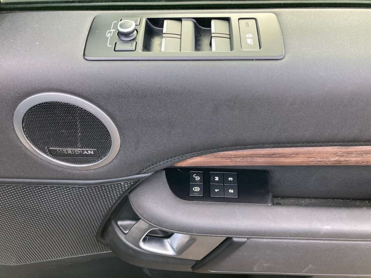 2020 LAND ROVER DISCOVERY 2020 LAND ROVER DISCOVERY