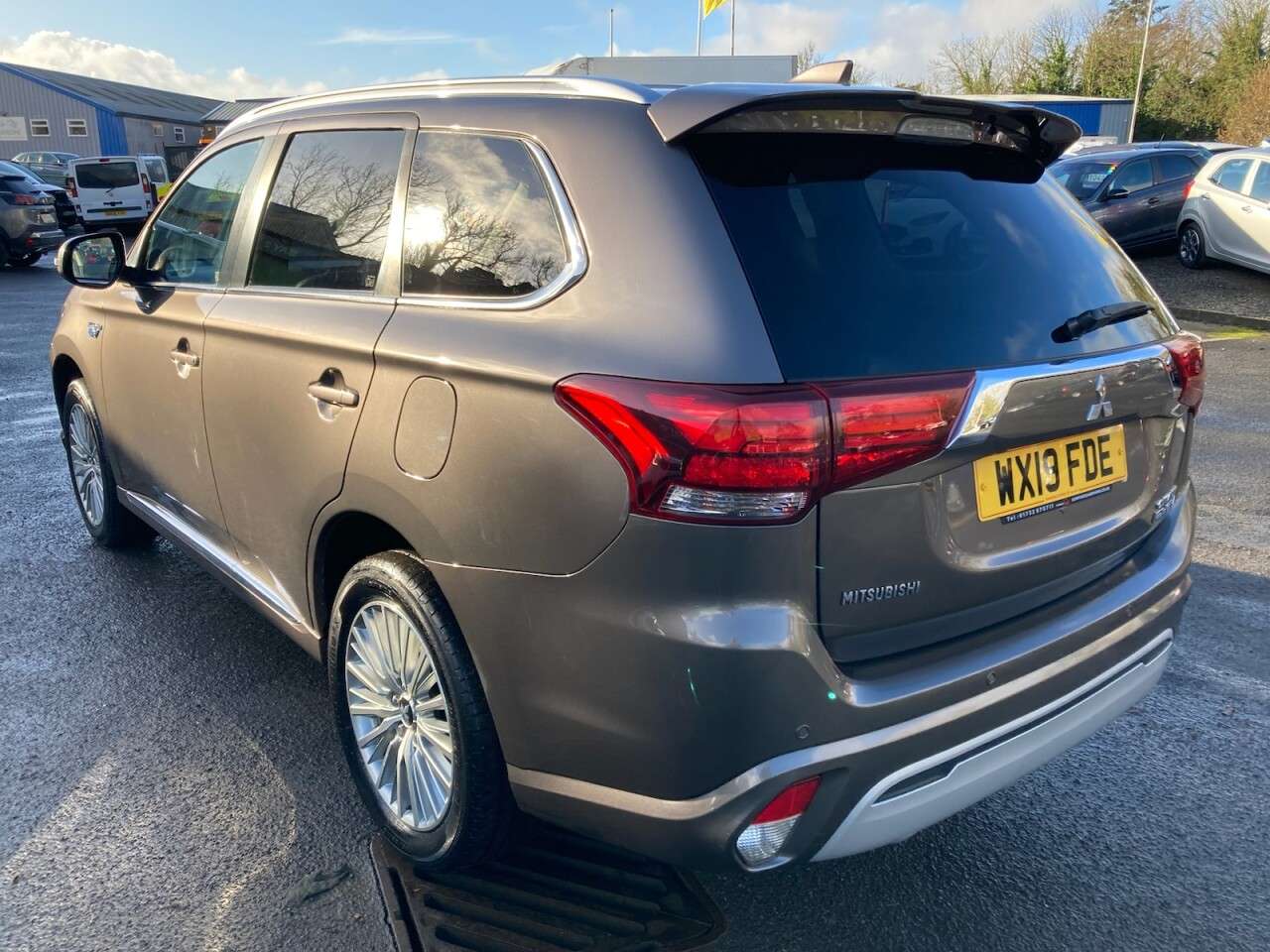 2019 MITSUBISHI OUTLANDER 2019 MITSUBISHI OUTLANDER