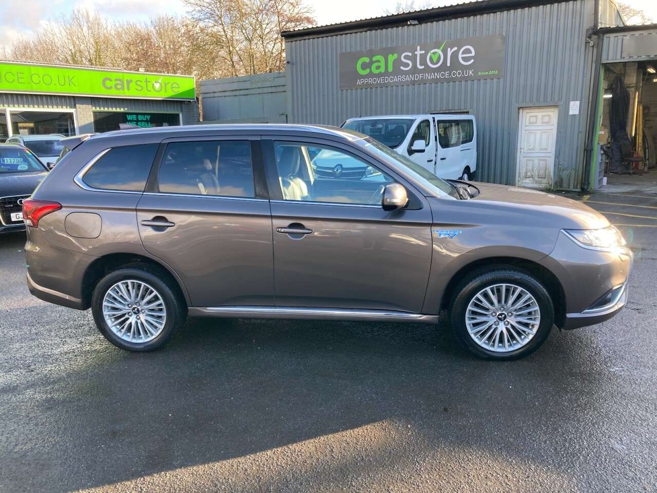 2019 MITSUBISHI OUTLANDER 2019 MITSUBISHI OUTLANDER