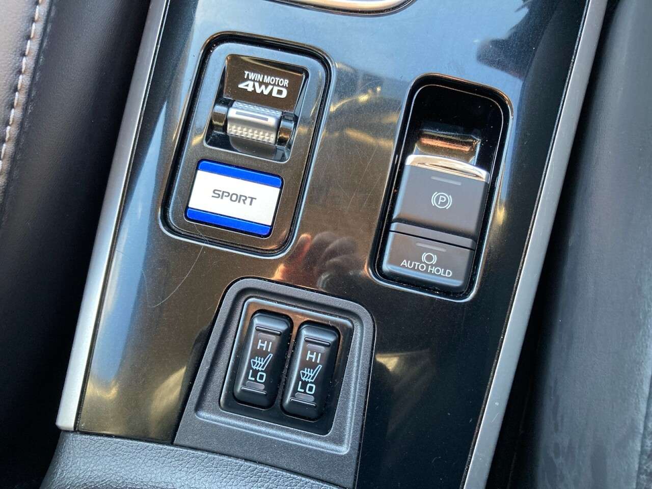 2019 MITSUBISHI OUTLANDER 2019 MITSUBISHI OUTLANDER