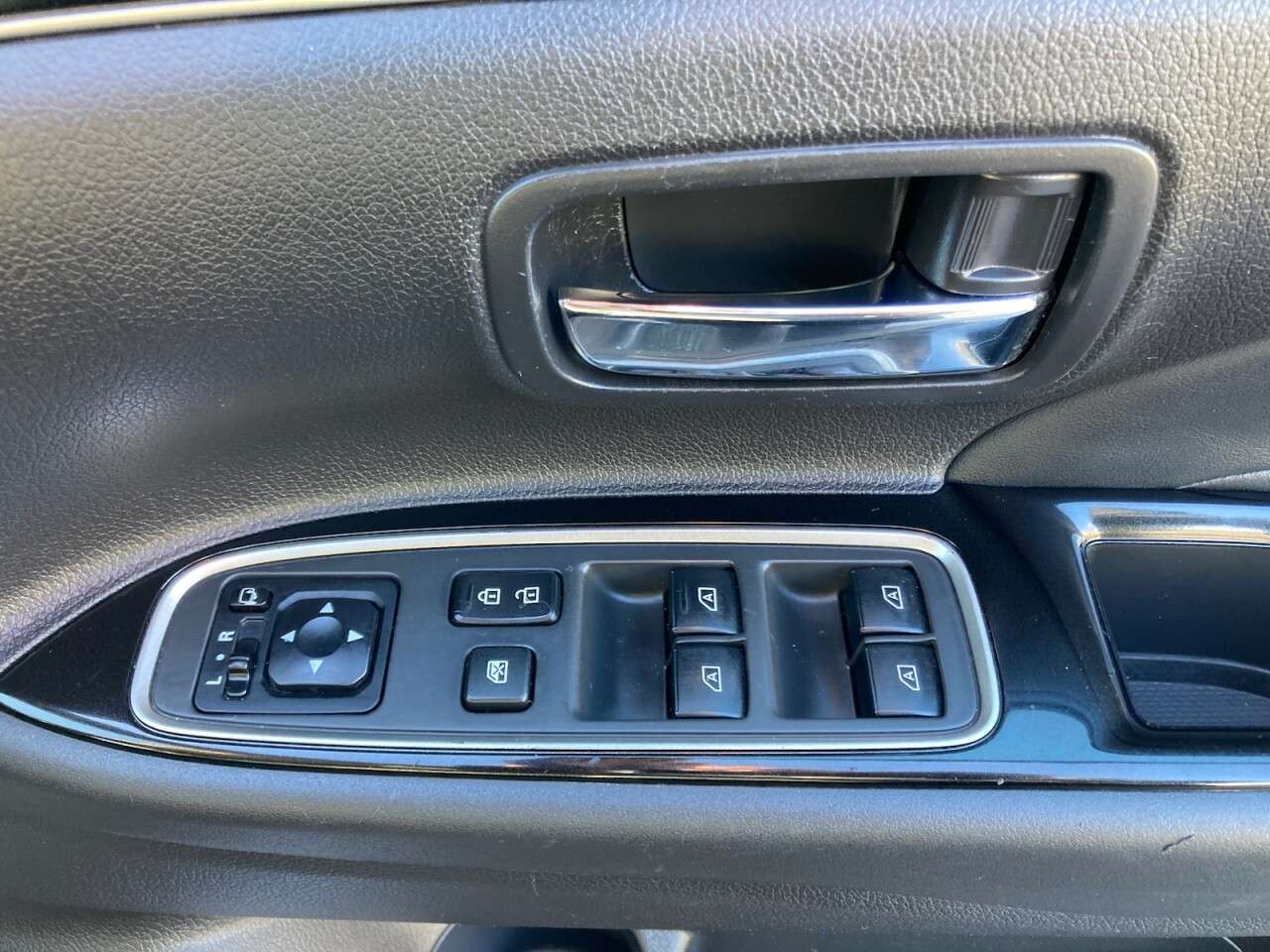 2019 MITSUBISHI OUTLANDER 2019 MITSUBISHI OUTLANDER