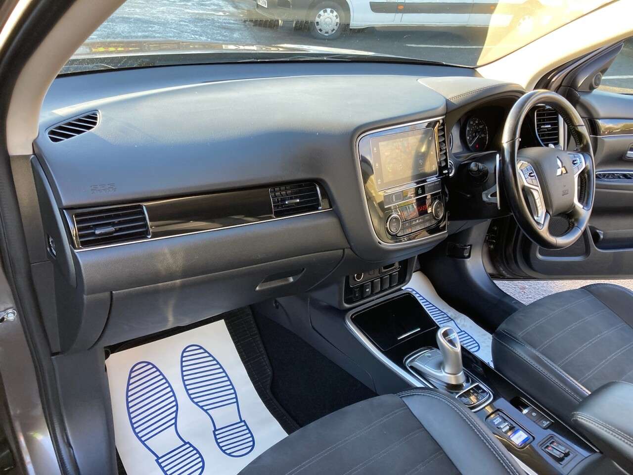 2019 MITSUBISHI OUTLANDER 2019 MITSUBISHI OUTLANDER