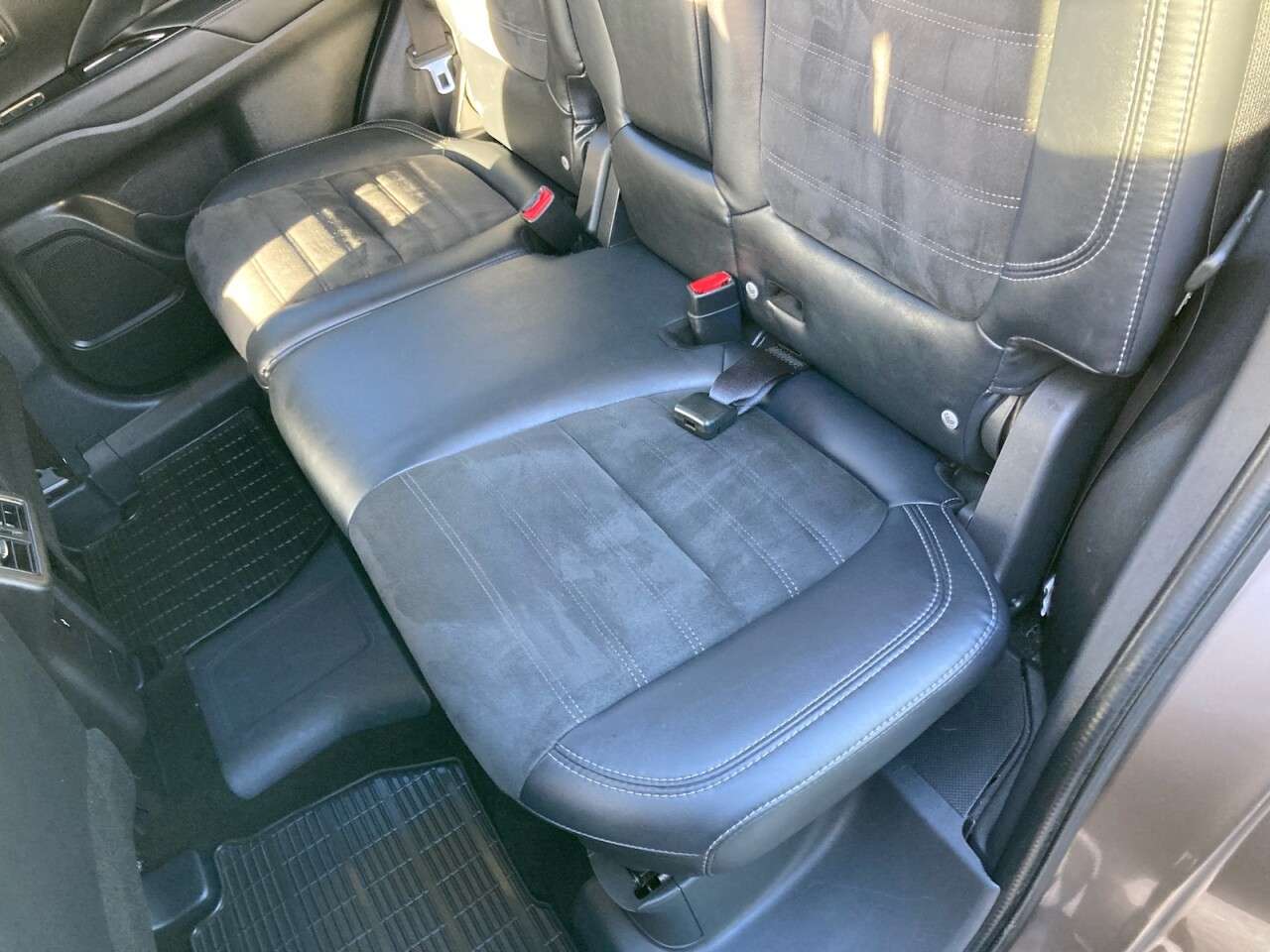 2019 MITSUBISHI OUTLANDER 2019 MITSUBISHI OUTLANDER