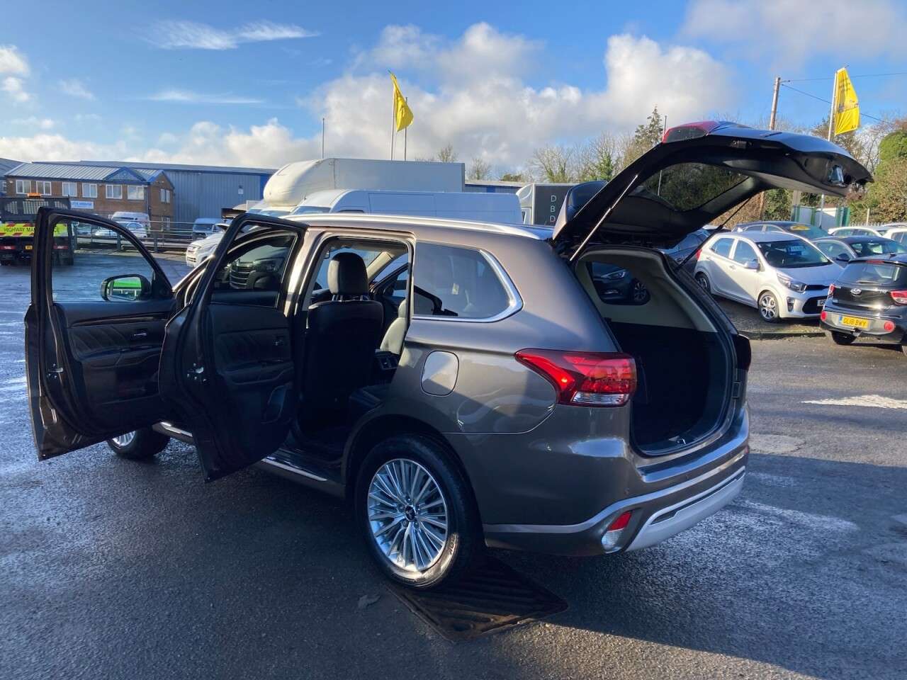 2019 MITSUBISHI OUTLANDER 2019 MITSUBISHI OUTLANDER