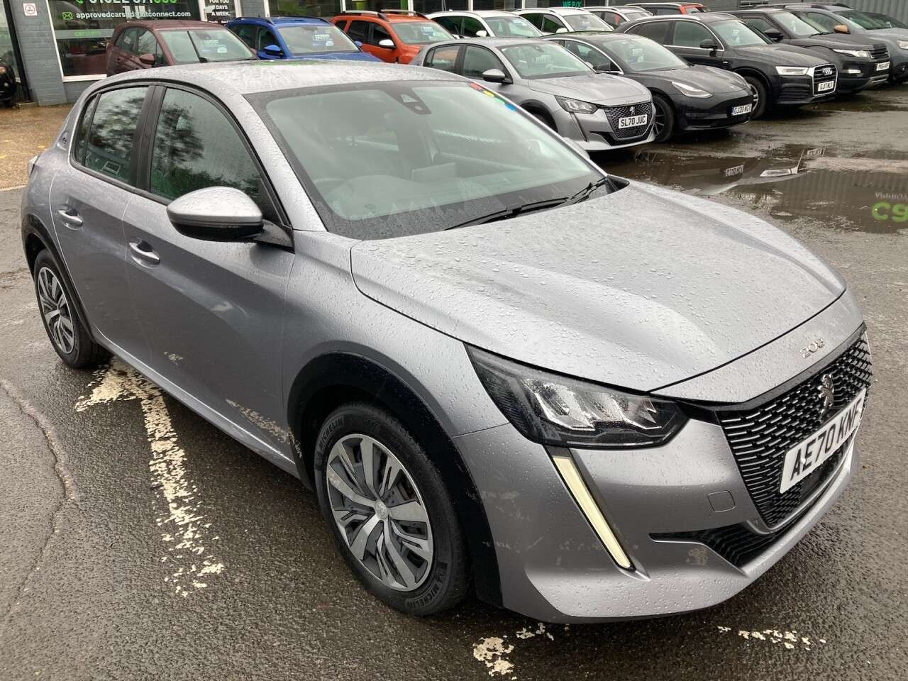 A 2020 PEUGEOT E-208 50kWh Active Hatchback, Electric Automatic, 6,100 miles, Euro 6 ULEZ, 7in T A 2020 PEUGEOT E-208 50kWh Active Hatchback, Electric Automatic, 6,100 miles, Euro 6 ULEZ, 7in T