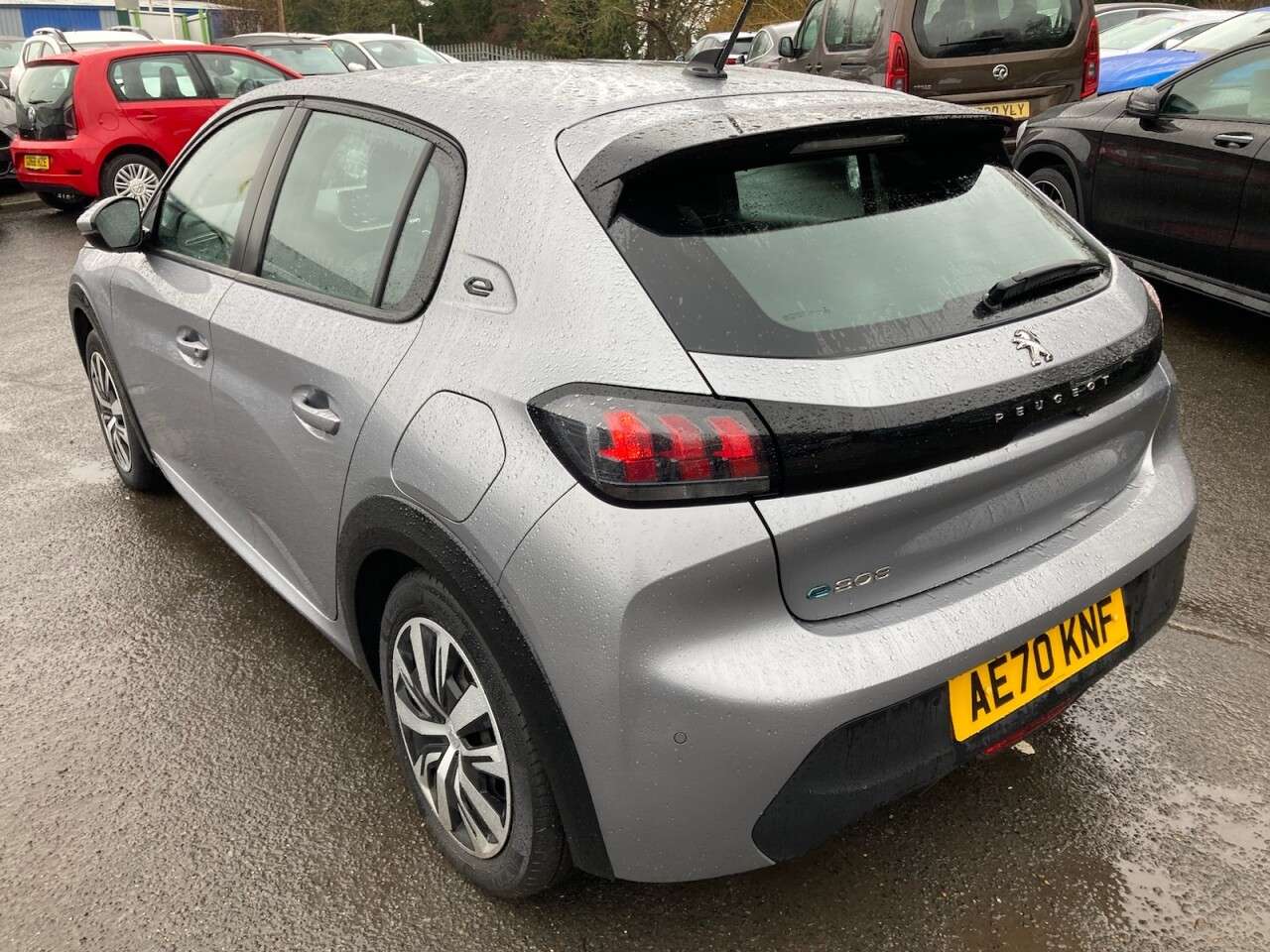 2020 PEUGEOT E-208 2020 PEUGEOT E-208