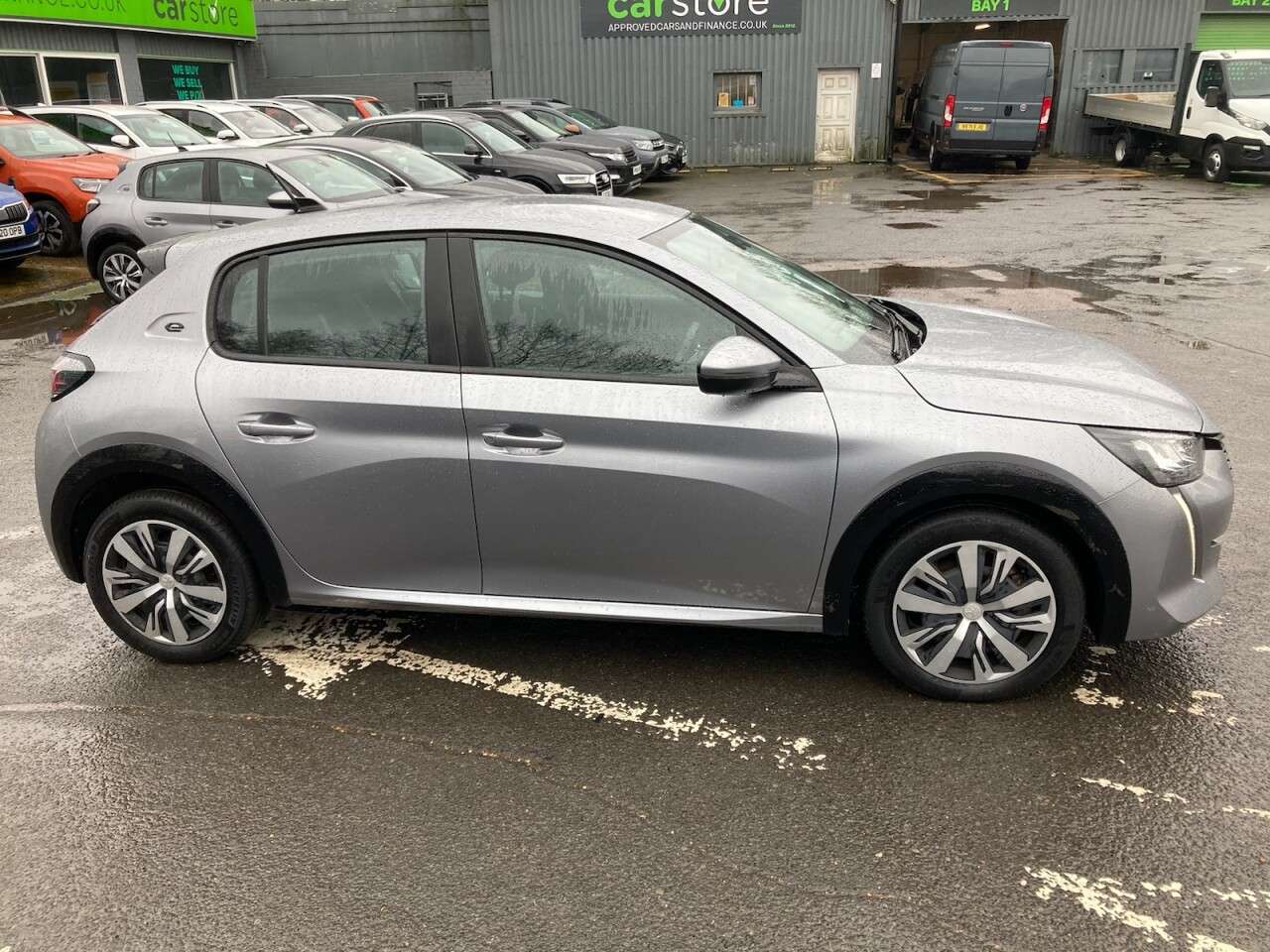 2020 PEUGEOT E-208 2020 PEUGEOT E-208