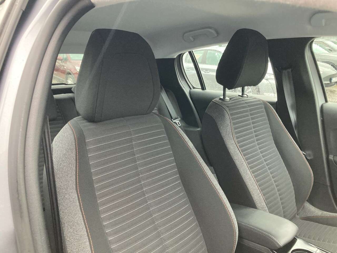 2020 PEUGEOT E-208 2020 PEUGEOT E-208