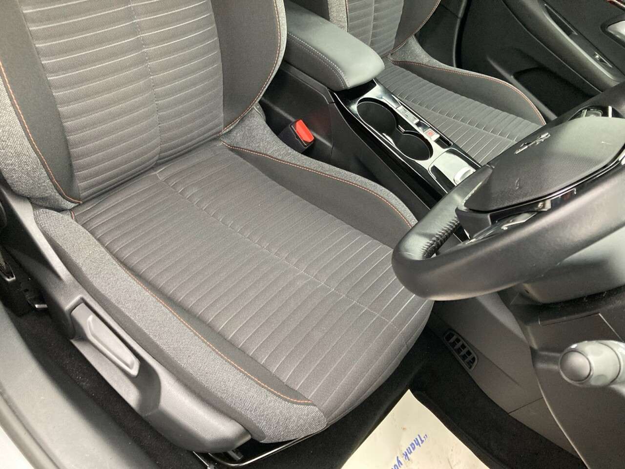 2020 PEUGEOT E-208 2020 PEUGEOT E-208