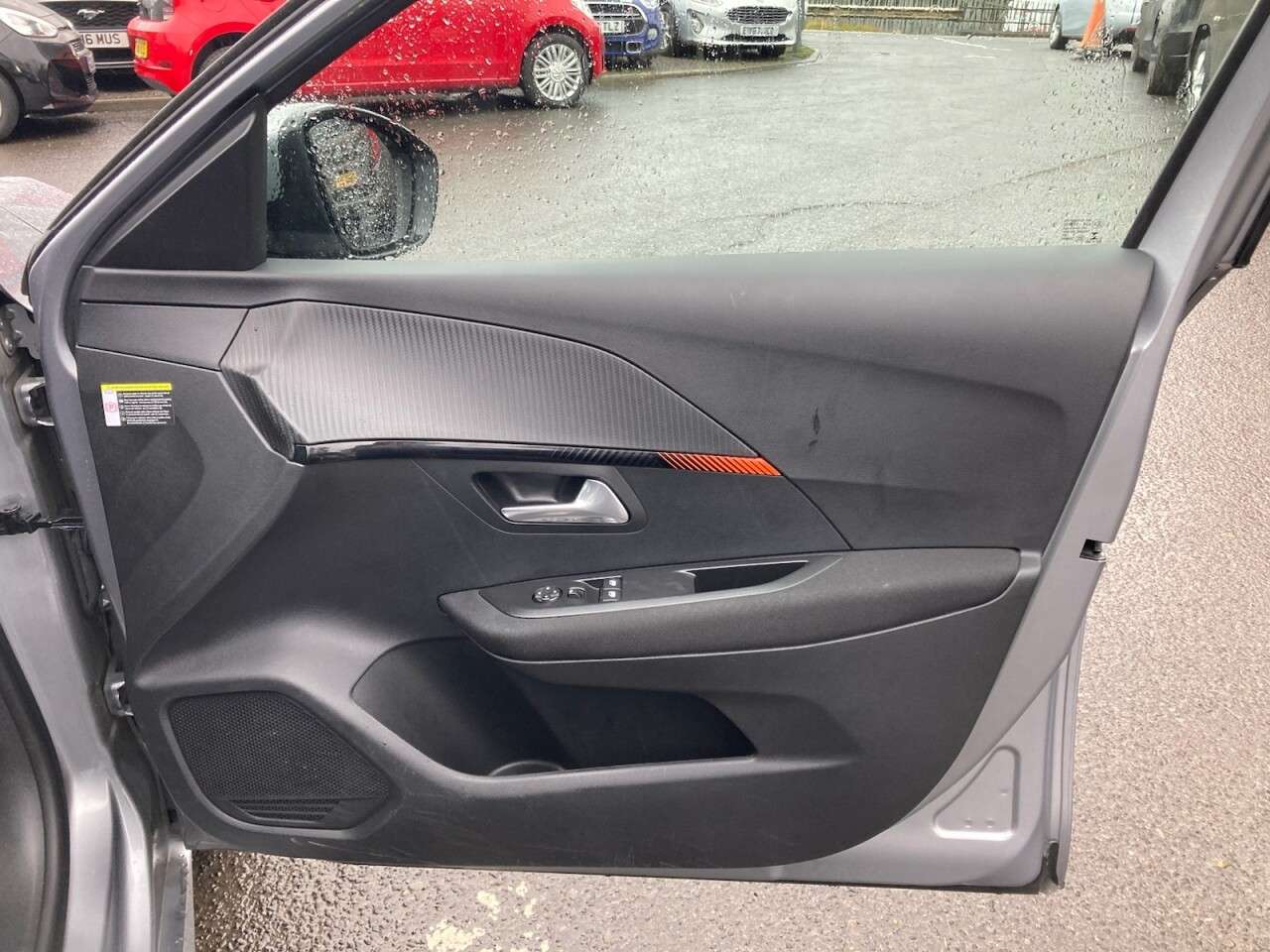 2020 PEUGEOT E-208 2020 PEUGEOT E-208