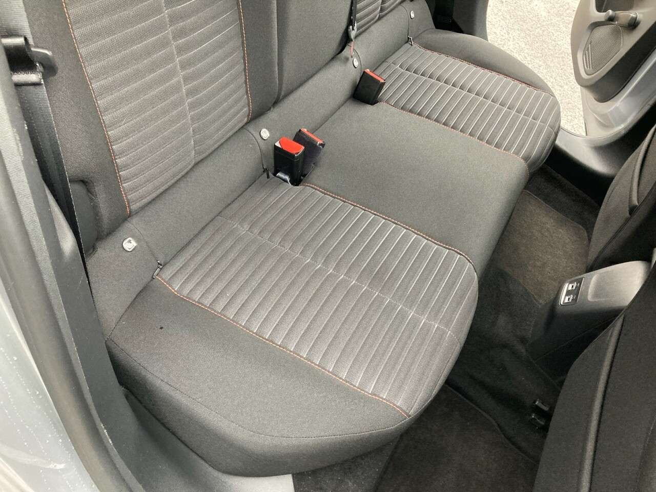 2020 PEUGEOT E-208 2020 PEUGEOT E-208