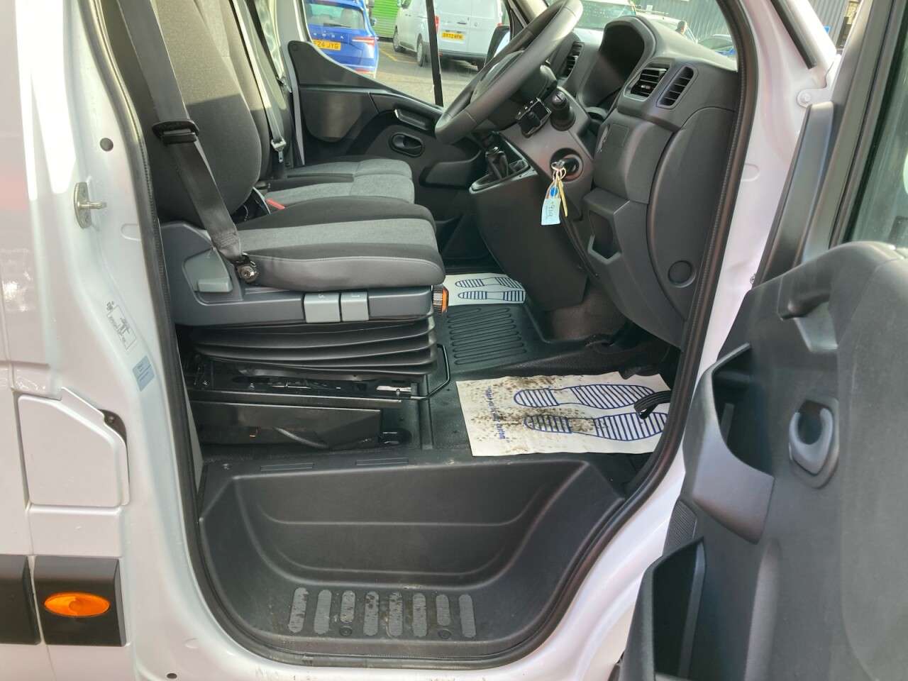 2023 RENAULT MASTER 2023 RENAULT MASTER