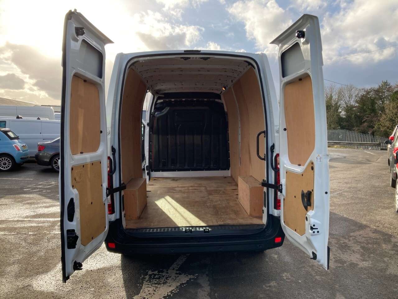 2023 RENAULT MASTER 2023 RENAULT MASTER