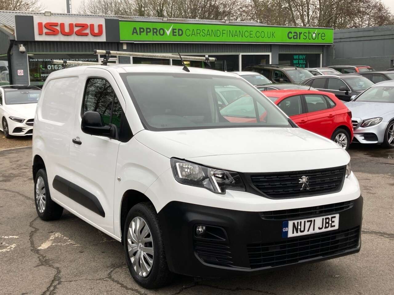 A 2022 PEUGEOT PARTNER 1.5 BlueHDi 1000 Professional Premium SWB van, 31,800 miles, Euro 6, Air Co A 2022 PEUGEOT PARTNER 1.5 BlueHDi 1000 Professional Premium SWB van, 31,800 miles, Euro 6, Air Co