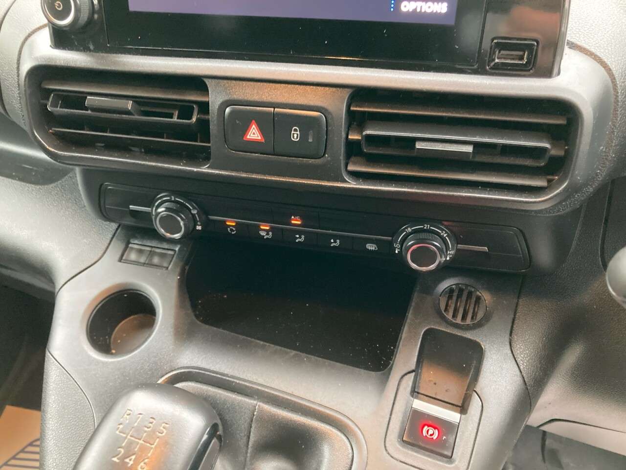 2022 PEUGEOT PARTNER 2022 PEUGEOT PARTNER