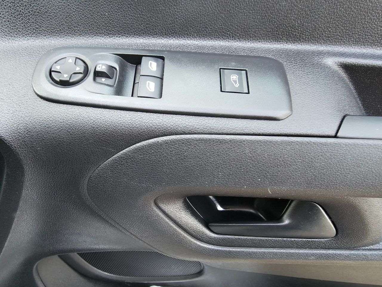 2019 PEUGEOT PARTNER 2019 PEUGEOT PARTNER