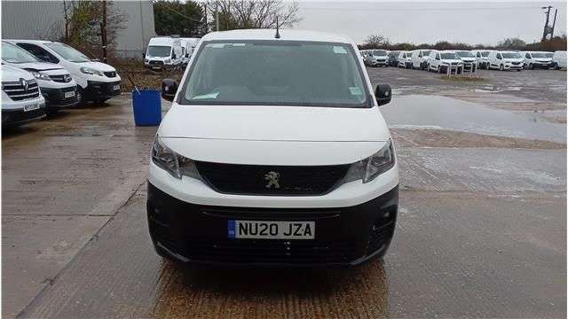 A 2020 PEUGEOT PARTNER 1.5 BlueHDi 1000 Professional panel van, 36,800 miles, Euro 6 diesel, Manua A 2020 PEUGEOT PARTNER 1.5 BlueHDi 1000 Professional panel van, 36,800 miles, Euro 6 diesel, Manua