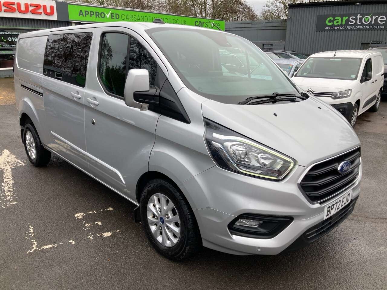 A 2022 FORD TRANSIT CUSTOM Ford Transit Custom 2.0 320 EcoBlue Limited Crew Van, 57,000 miles, Euro 6, A 2022 FORD TRANSIT CUSTOM Ford Transit Custom 2.0 320 EcoBlue Limited Crew Van, 57,000 miles, Euro 6,