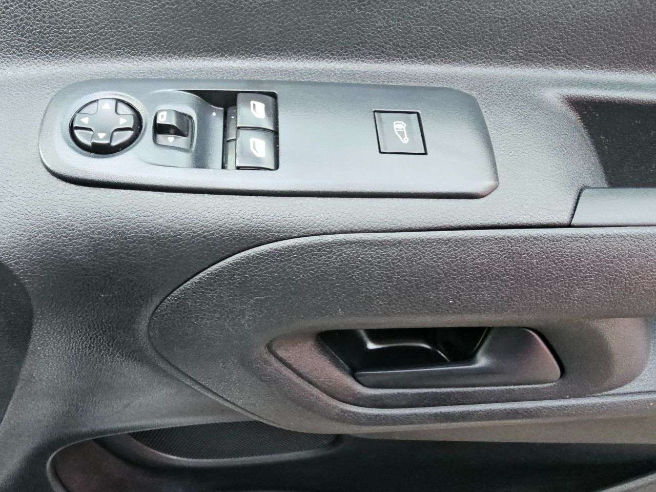 2021 PEUGEOT PARTNER 2021 PEUGEOT PARTNER