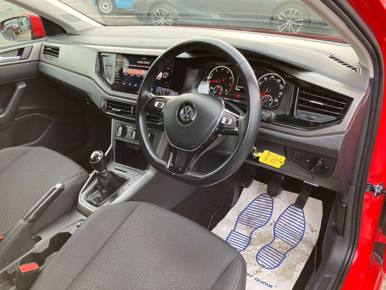 2019 VOLKSWAGEN POLO 2019 VOLKSWAGEN POLO