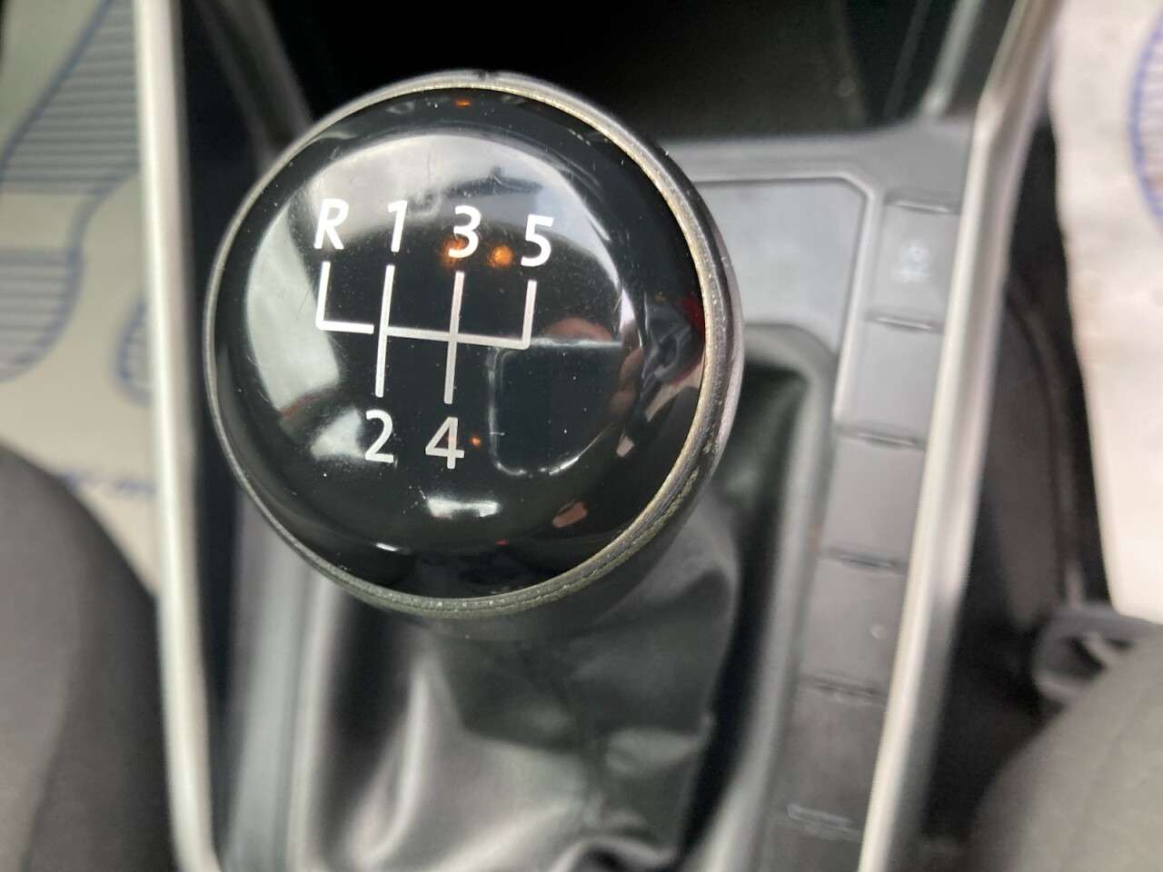 2019 VOLKSWAGEN POLO 2019 VOLKSWAGEN POLO