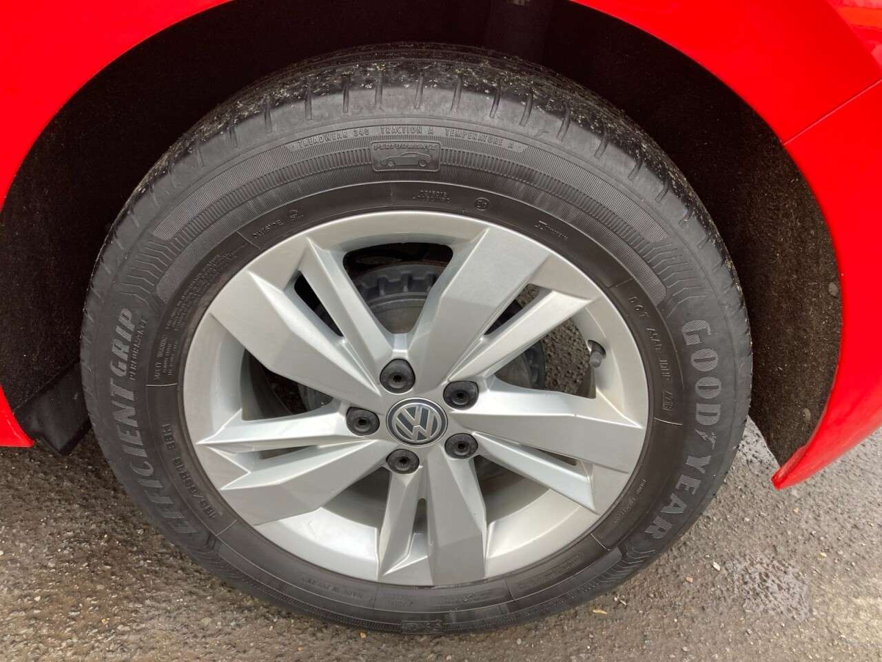 2019 VOLKSWAGEN POLO 2019 VOLKSWAGEN POLO