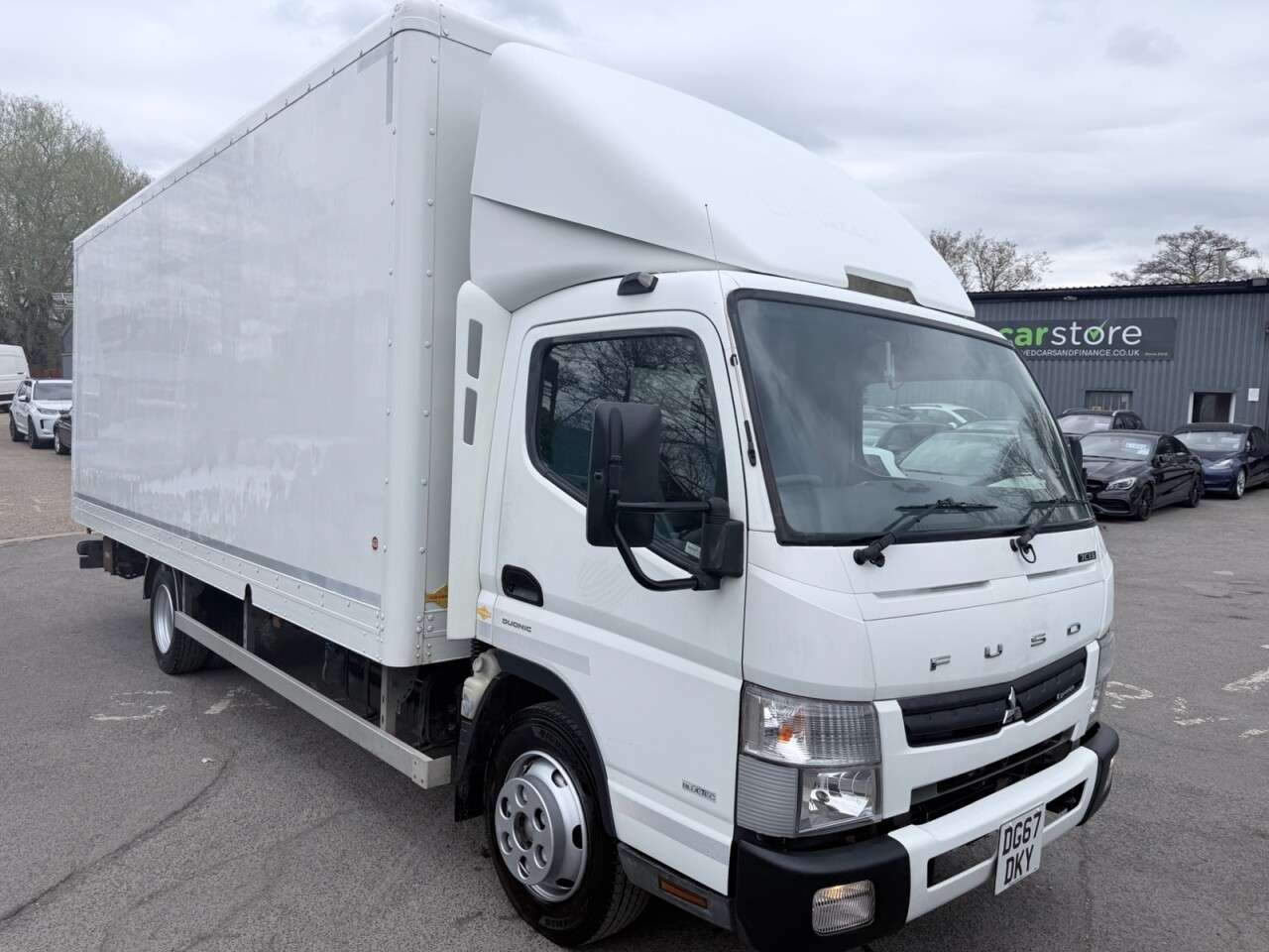 A 2017 MITSUBISHI FUSO CANTER White 7.5T LWB box lorry, 60,000 miles, 2 Owners from New, ULEZ compliant, A 2017 MITSUBISHI FUSO CANTER White 7.5T LWB box lorry, 60,000 miles, 2 Owners from New, ULEZ compliant,