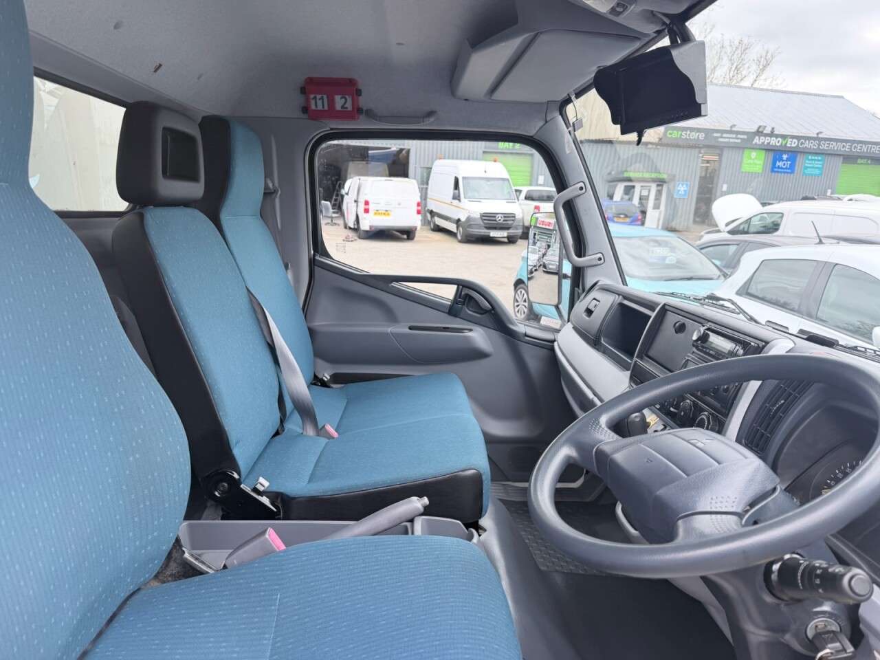 2017 MITSUBISHI FUSO CANTER 2017 MITSUBISHI FUSO CANTER