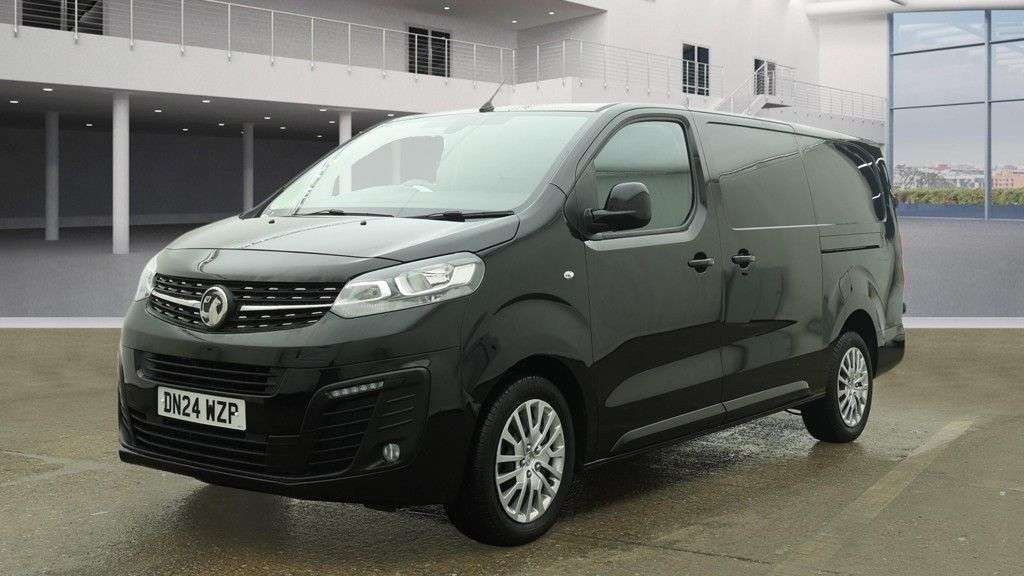 A 2024 VAUXHALL VIVARO Black 2.0 Turbo D Euro 6 panel van 15,600 miles, ULEZ compliant, 6-Speed ma A 2024 VAUXHALL VIVARO Black 2.0 Turbo D Euro 6 panel van 15,600 miles, ULEZ compliant, 6-Speed ma