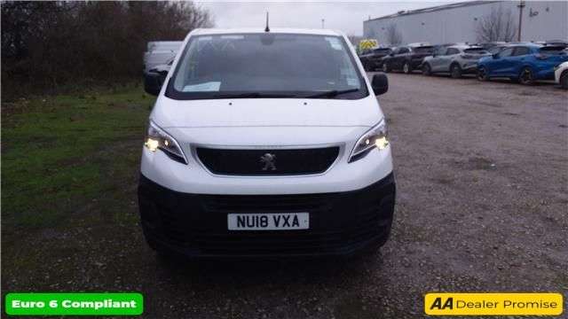 A 2018 PEUGEOT EXPERT White 1.6 BlueHDi Euro 6 panel van, 40600 miles, ULEZ compliant 5-Speed man A 2018 PEUGEOT EXPERT White 1.6 BlueHDi Euro 6 panel van, 40600 miles, ULEZ compliant 5-Speed man
