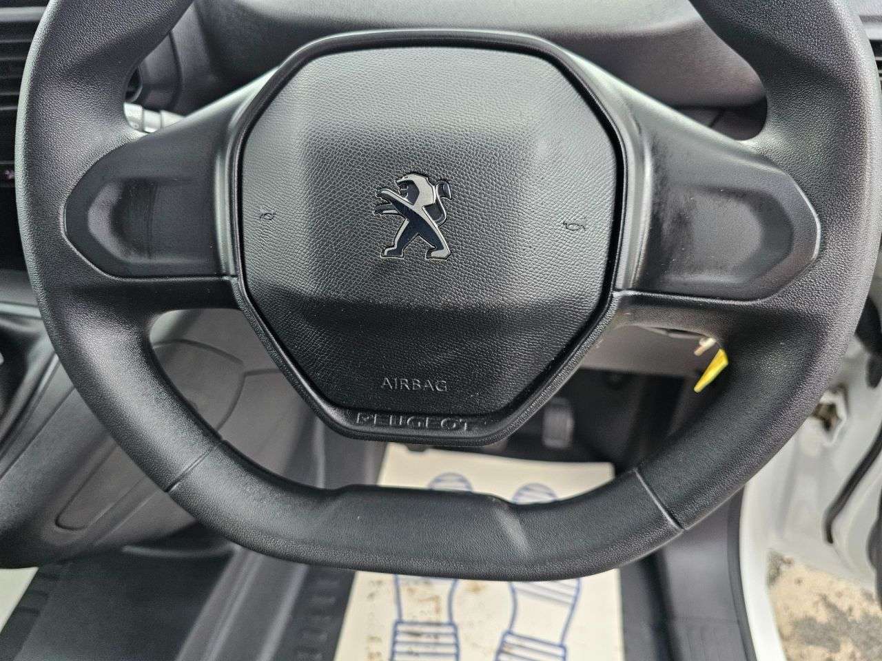 2020 PEUGEOT PARTNER 2020 PEUGEOT PARTNER