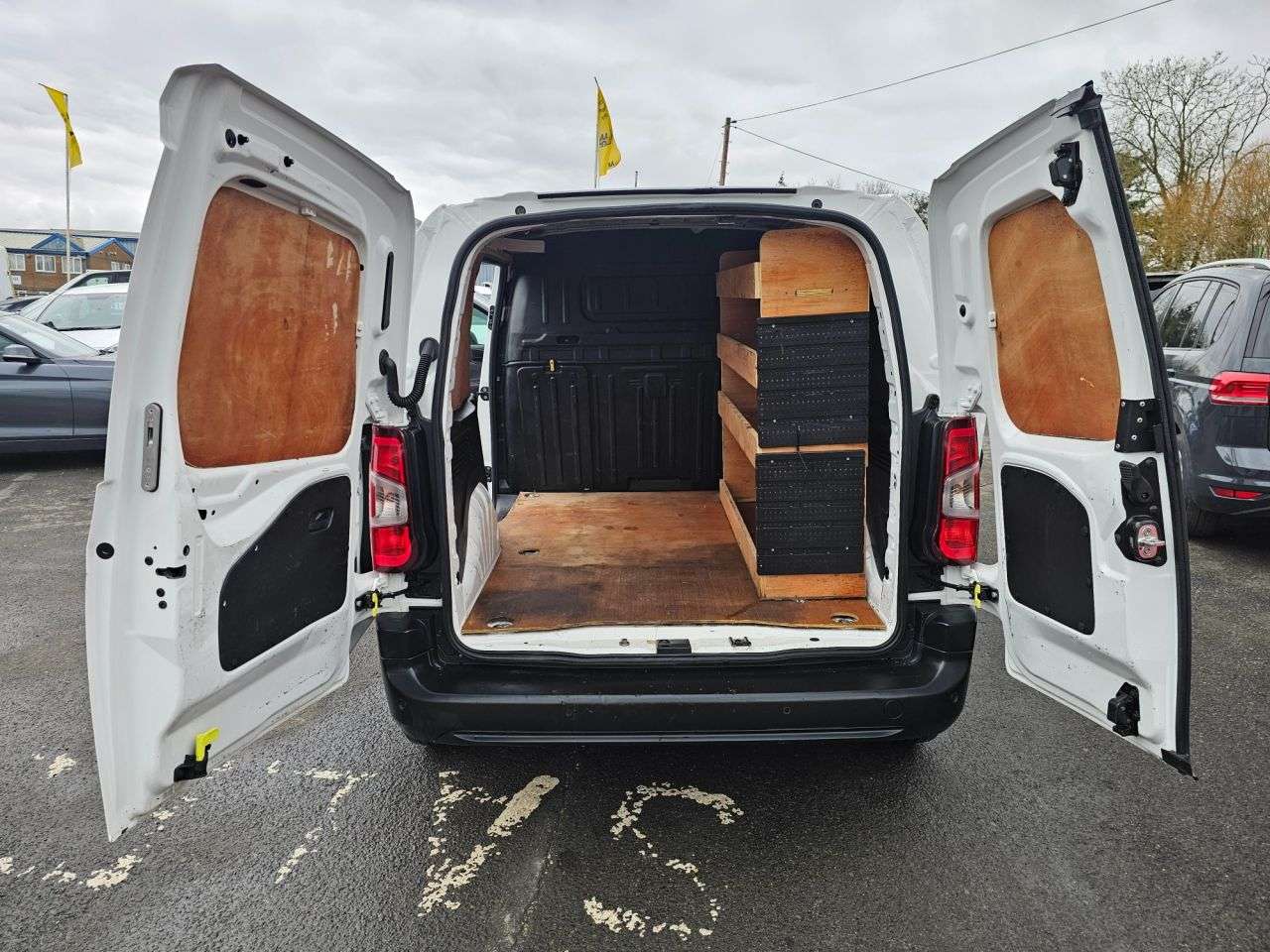 2020 PEUGEOT PARTNER 2020 PEUGEOT PARTNER