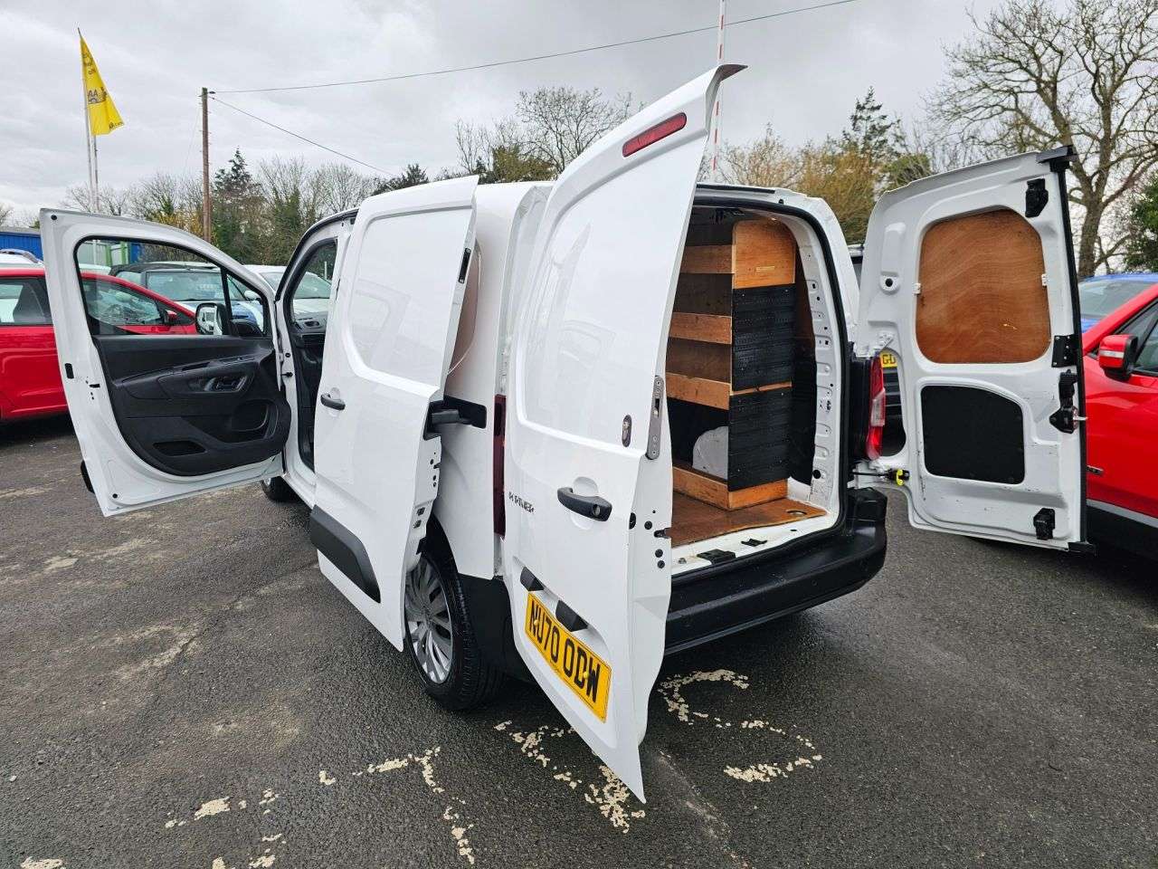 2020 PEUGEOT PARTNER 2020 PEUGEOT PARTNER