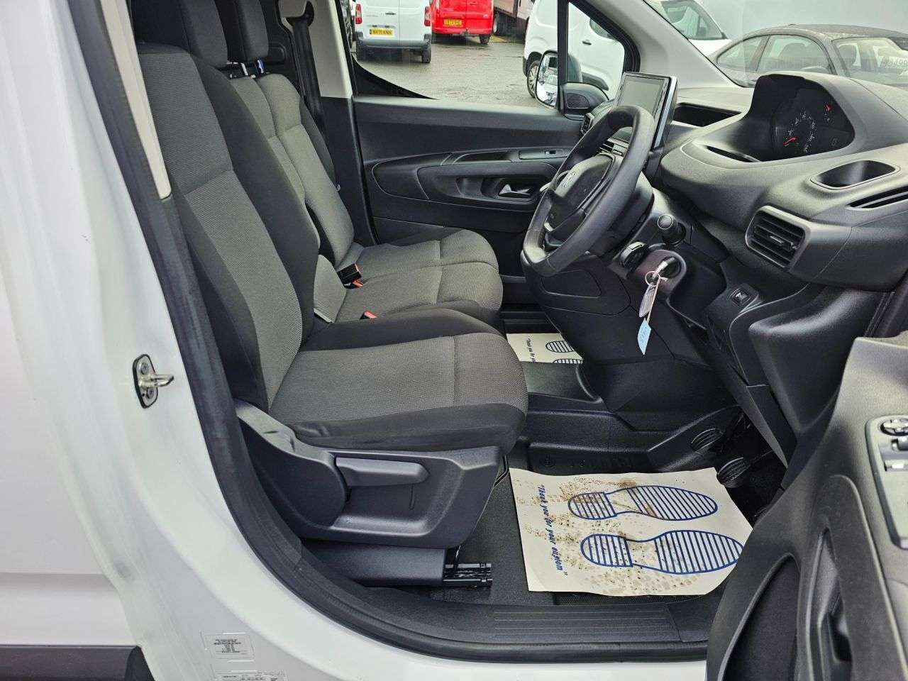 2021 PEUGEOT PARTNER 2021 PEUGEOT PARTNER