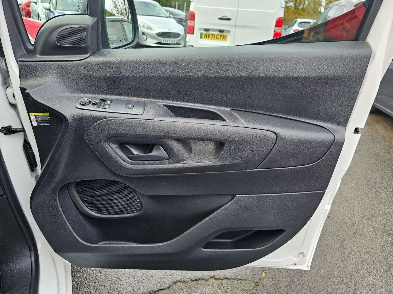 2021 PEUGEOT PARTNER 2021 PEUGEOT PARTNER