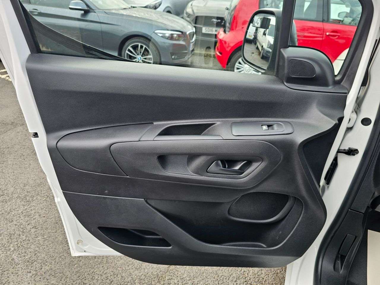 2021 PEUGEOT PARTNER 2021 PEUGEOT PARTNER