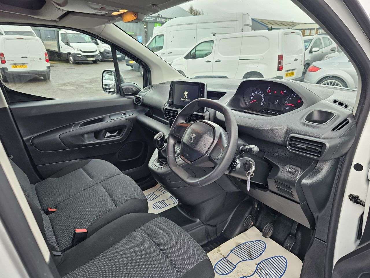 2021 PEUGEOT PARTNER 2021 PEUGEOT PARTNER