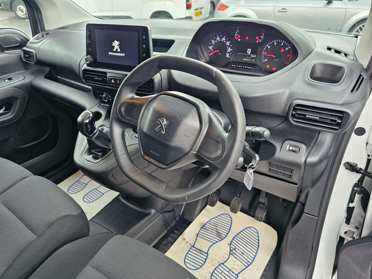 2021 PEUGEOT PARTNER 2021 PEUGEOT PARTNER