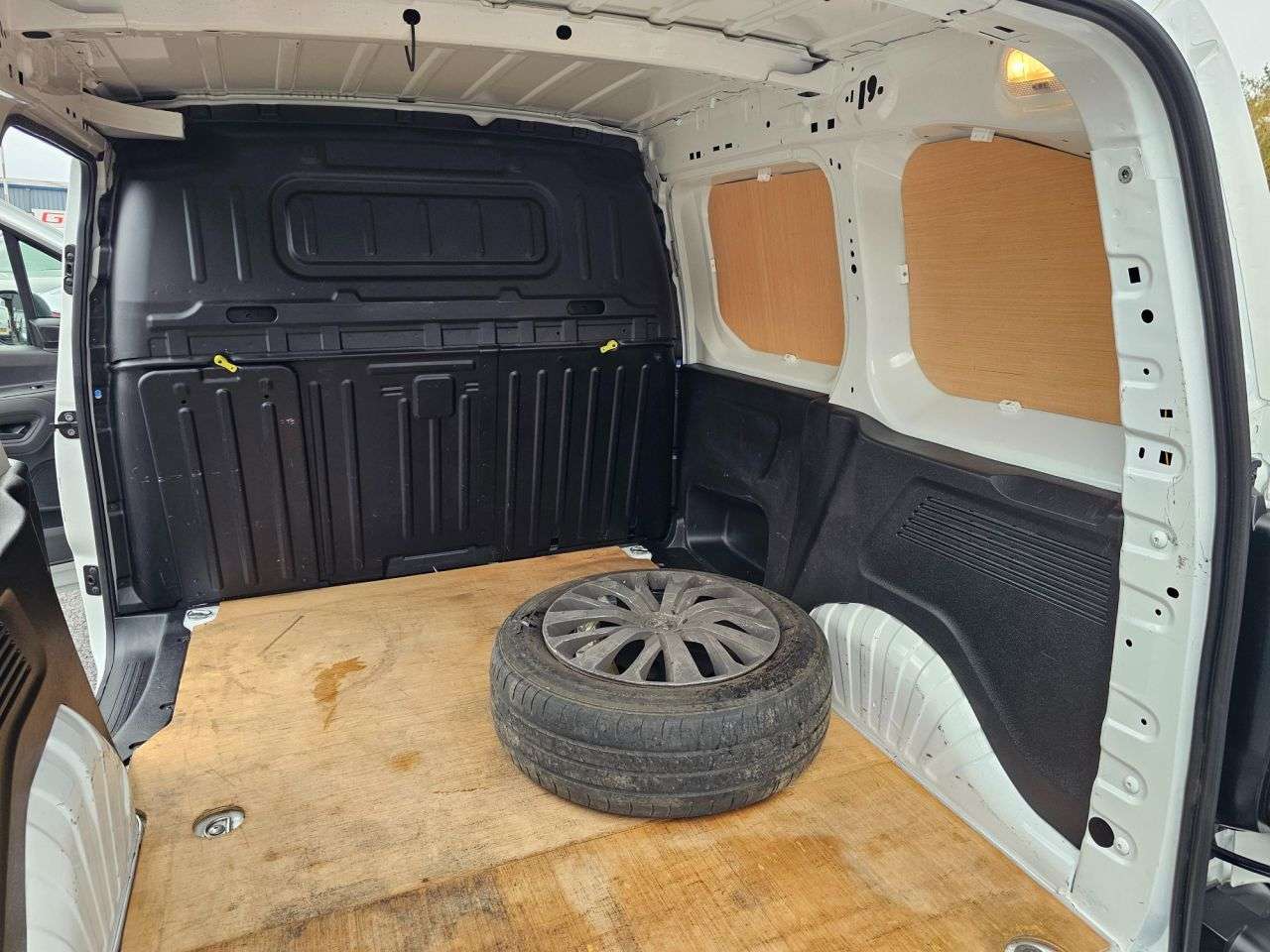 2021 PEUGEOT PARTNER 2021 PEUGEOT PARTNER