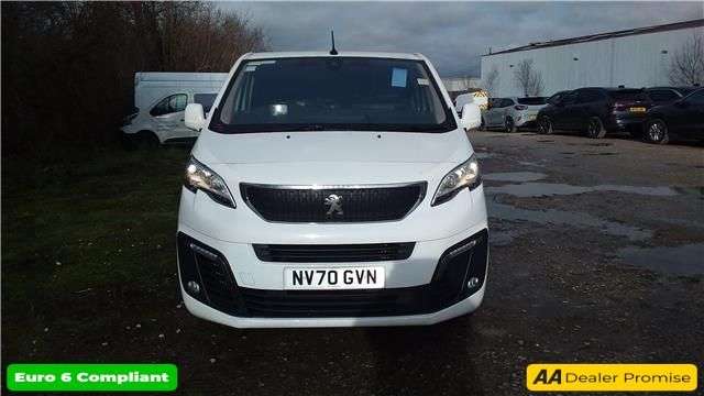 A 2020 PEUGEOT EXPERT White 2.0 BlueHDi Euro 6 panel van, 66,900 miles, ULEZ compliant, Automatic A 2020 PEUGEOT EXPERT White 2.0 BlueHDi Euro 6 panel van, 66,900 miles, ULEZ compliant, Automatic
