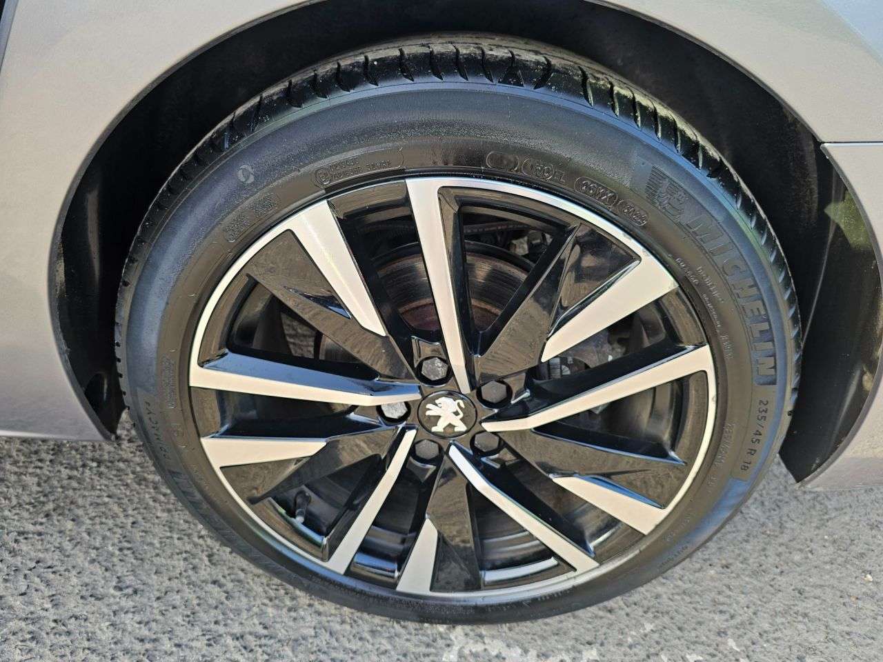 2023 PEUGEOT 508 SW 2023 PEUGEOT 508 SW