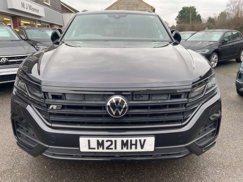 A 2021 VOLKSWAGEN TOUAREG Black 3.0 TDI V6 4Motion Euro 6 SUV, 80,500 miles, ULEZ compliant, Automati A 2021 VOLKSWAGEN TOUAREG Black 3.0 TDI V6 4Motion Euro 6 SUV, 80,500 miles, ULEZ compliant, Automati