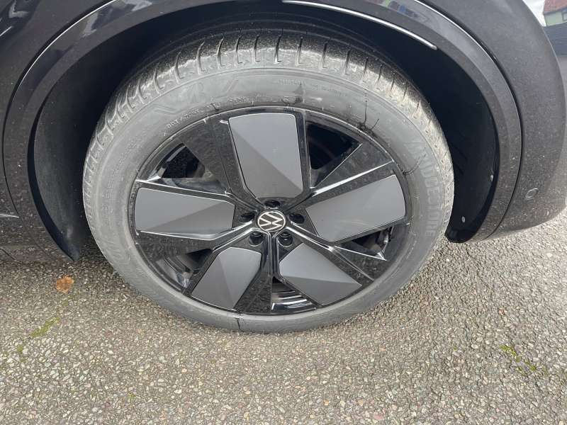 2021 VOLKSWAGEN TOUAREG 2021 VOLKSWAGEN TOUAREG