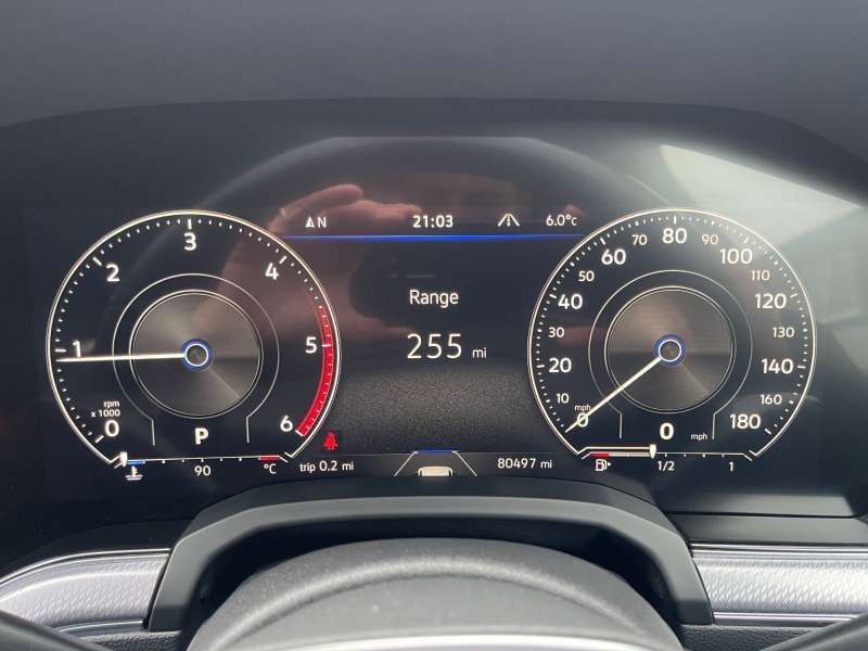 2021 VOLKSWAGEN TOUAREG 2021 VOLKSWAGEN TOUAREG