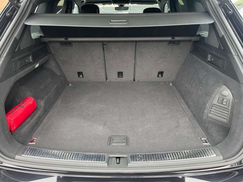 2021 VOLKSWAGEN TOUAREG 2021 VOLKSWAGEN TOUAREG