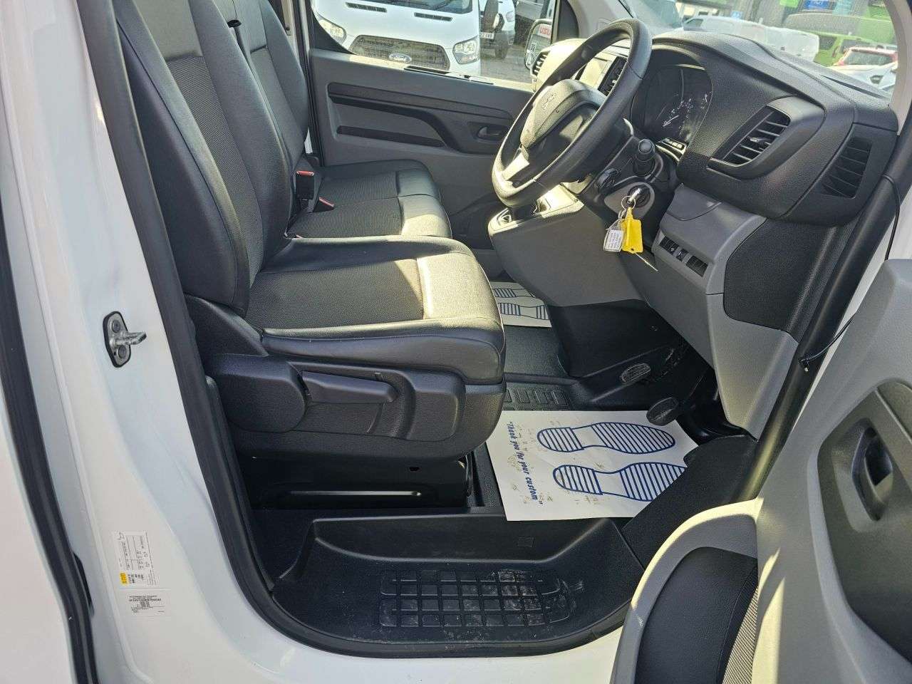 2021 PEUGEOT EXPERT 2021 PEUGEOT EXPERT