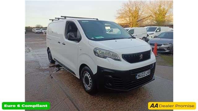 A 2022 PEUGEOT EXPERT White 1.5 BlueHDi Euro 6 panel van, 50,700 miles, ULEZ compliant, 6-Speed m A 2022 PEUGEOT EXPERT White 1.5 BlueHDi Euro 6 panel van, 50,700 miles, ULEZ compliant, 6-Speed m